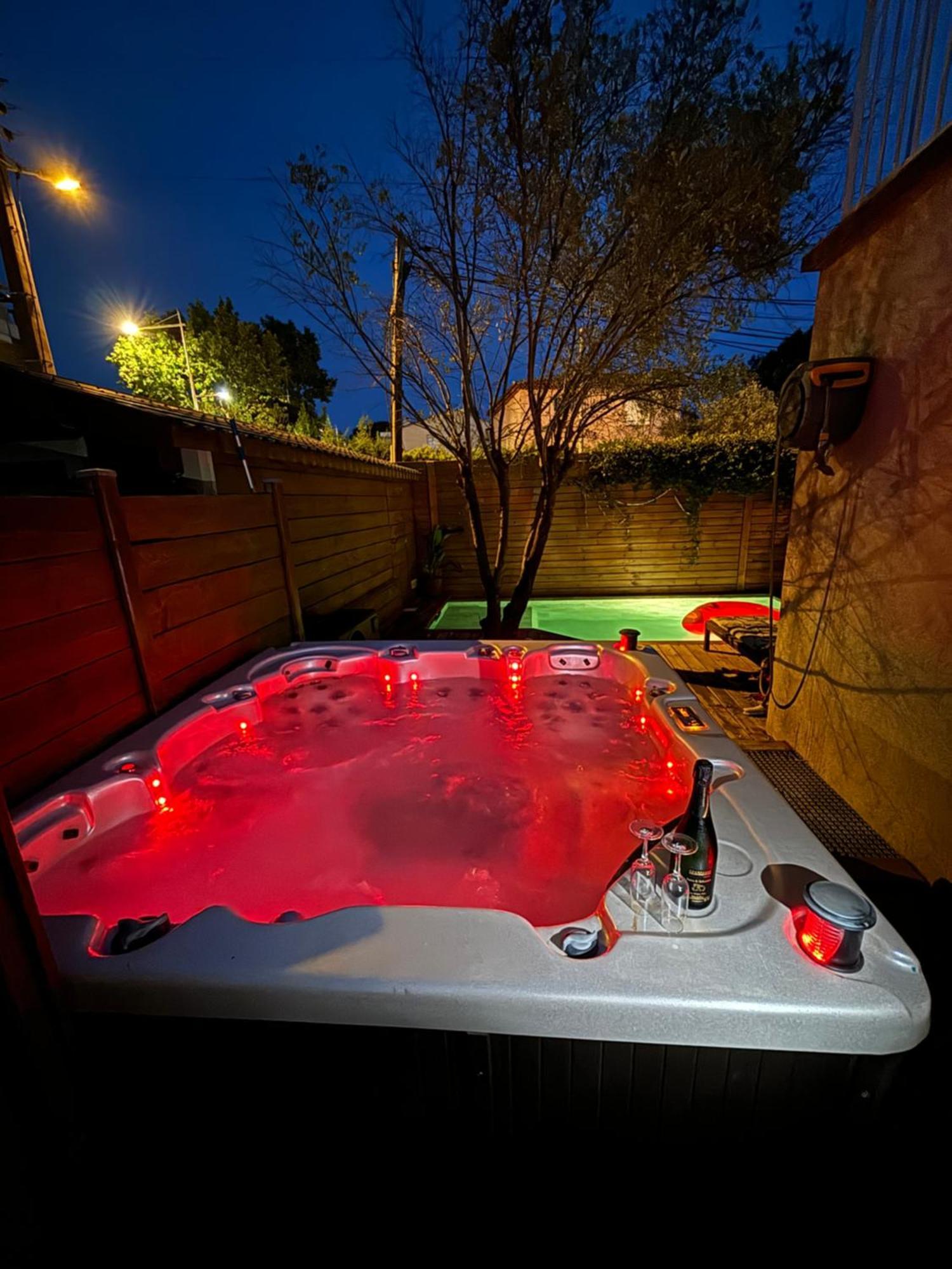 Maison Avec Piscine Et Jacuzzi Proche Des Plages Тулон Екстер'єр фото